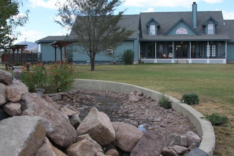 Davis Mountains Inn (Adults Only) Fort Davis Bagian luar foto